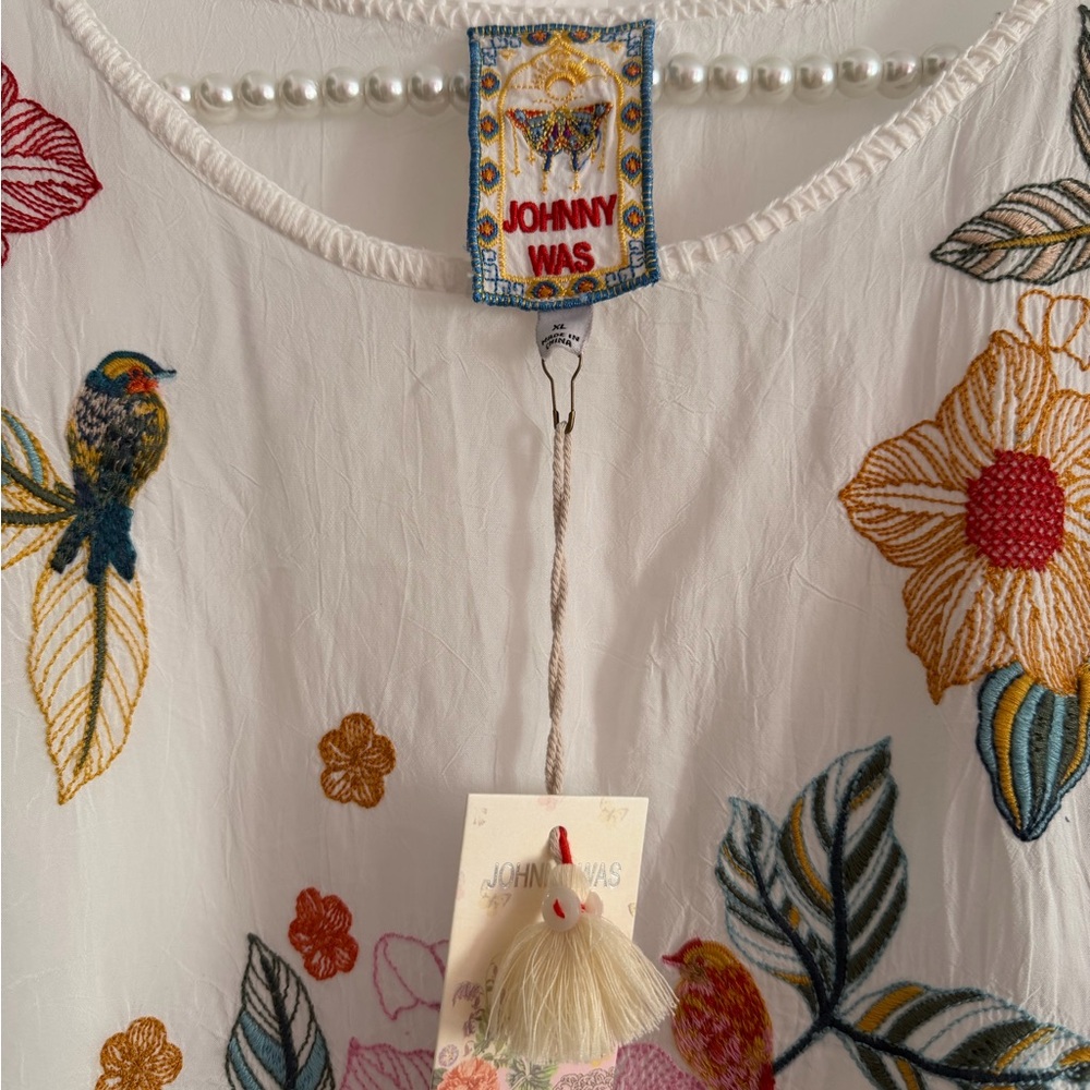 Johnny Was Mariafe Multicolor Floral Embroidered Blouse - Picture 10 of 11